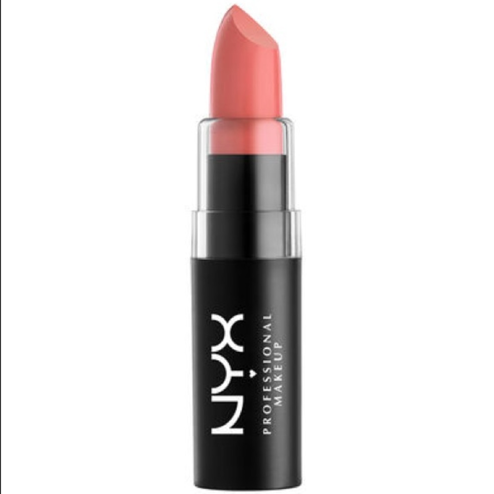 ❌❌ SOLD ❌❌ NYX MAKEUP Matte Lipstick